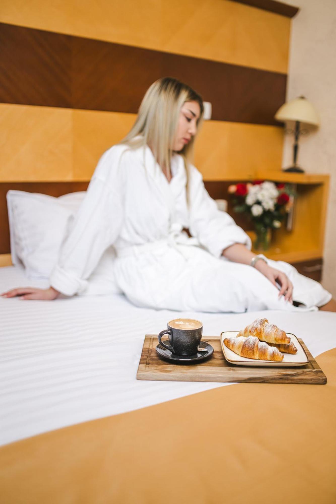 Hotel Marshal Nikšić Kültér fotó